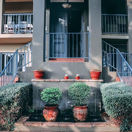Amoris Guest House-Waterkloof Ridge Pretoria-Noord Dış mekan fotoğraf