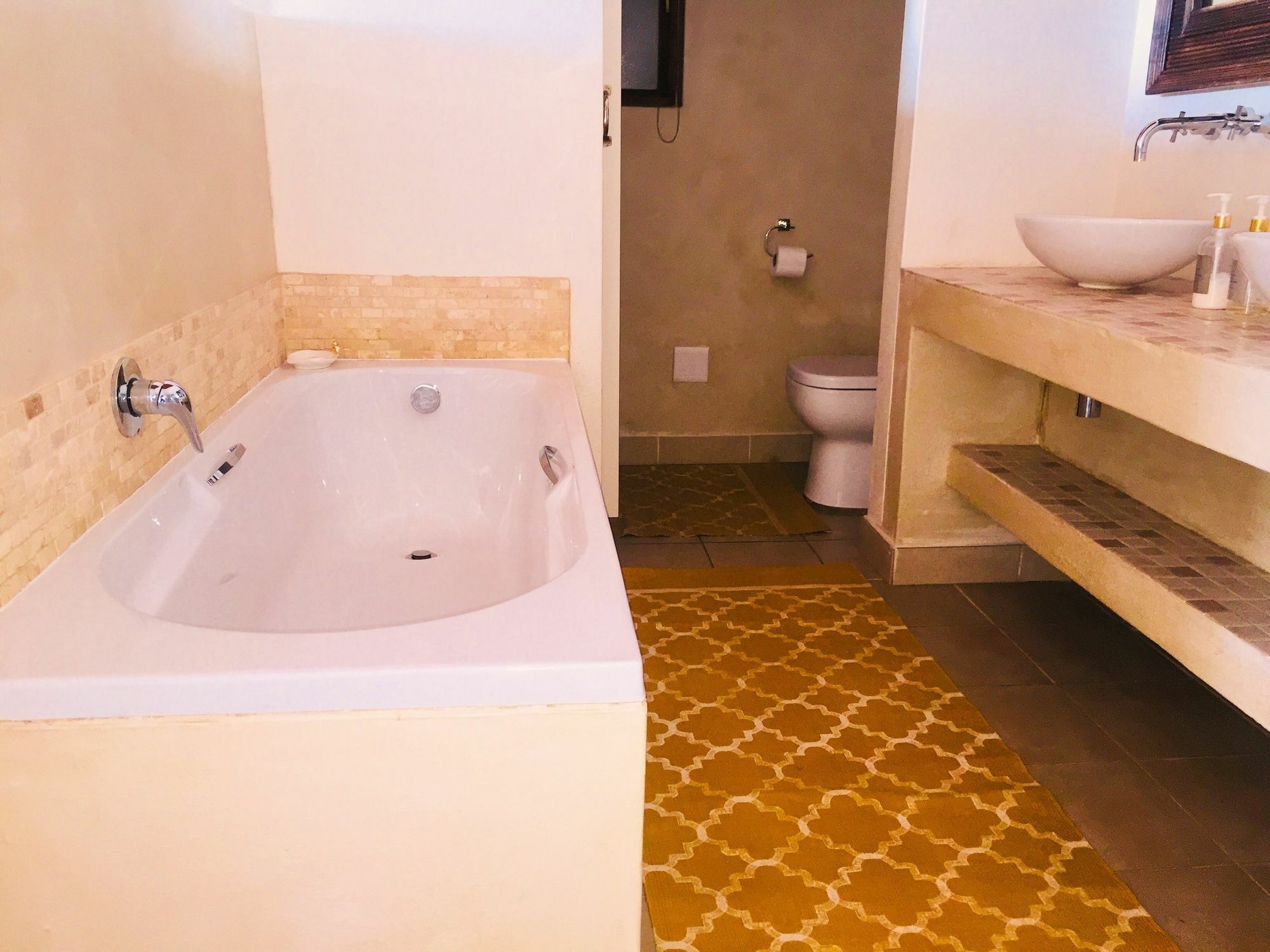 Amoris Guest House-Waterkloof Ridge Pretoria-Noord Dış mekan fotoğraf